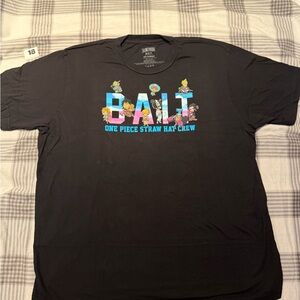 Black One Piece Straw Hat Crew T-Shirt